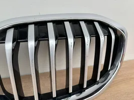 BMW 1 F40 Grille de calandre avant 137258-10