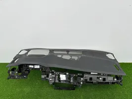 Audi Q8 Panelė 4M8857033