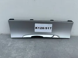Volkswagen PASSAT B6 Auton tuhkakupin kehys 3C0857351