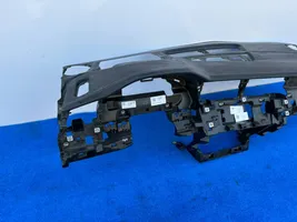 Audi Q8 Panelė 9774248