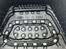 Audi A6 S6 C8 4K Coperchio dell’airbag del volante 3096562