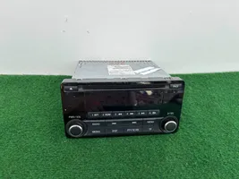 Mitsubishi Lancer VIII Radio/CD/DVD/GPS-pääyksikkö 8701A689