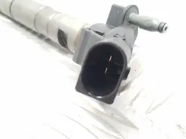 Volkswagen Touareg II Injecteur de carburant 057130277AM