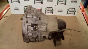 Renault 19 Mechaninė 5 pavarų dėžė JB1025