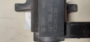Skoda Octavia Mk2 (1Z) Valvola di depressione 1J0906627