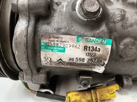 Volkswagen Polo III 6N 6N2 6NF Air conditioning (A/C) compressor (pump) 9659875780
