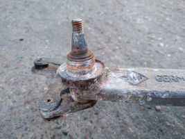 BMW 7 E32 Tringlerie et moteur d'essuie-glace avant 1378650