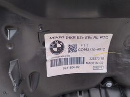 BMW 1 E81 E87 Sisälämmityksen ilmastoinnin korin kokoonpano 9221804