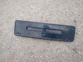 BMW 3 E46 Ramka przedniej tablicy rejestracyjnej 8204367