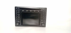 Mercedes-Benz E W210 Unité principale radio / CD / DVD / GPS A2108205489