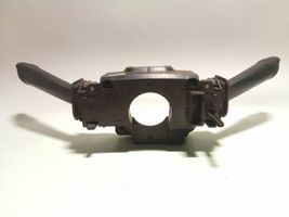 Volvo V70 Leva/interruttore dell’indicatore di direzione e tergicristallo 30658650