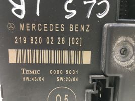 Mercedes-Benz CLS C219 Блок управления дверью 2198200226