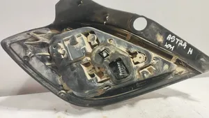 Opel Astra H Listwa pod lampę tylną 159732