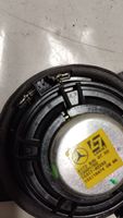 Mercedes-Benz CLA C117 X117 W117 Paneelikaiutin A1728200702