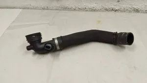 Porsche Macan Tuyau de liquide de refroidissement moteur 95b121109b