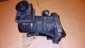 Mercedes-Benz ML W164 Ohjaustehostimen pumppu A1644601680