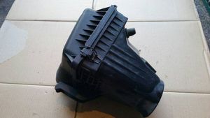 Chrysler 300 - 300C Scatola del filtro dell’aria 05281522AB