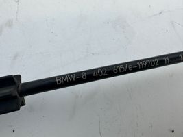 BMW X5 E53 Système poignée, câble pour serrure de capot 8402615