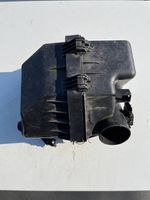 Toyota RAV 4 (XA30) Scatola del filtro dell’aria 2220430010
