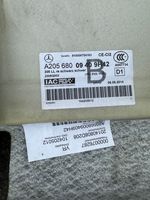 Mercedes-Benz C W205 Wykładzina podłogowa przednia A2056800940