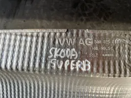 Skoda Superb B8 (3V) Bouclier thermique d'échappement 5Q0825613