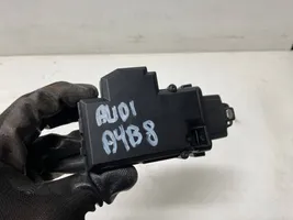 Audi A4 S4 B8 8K Virtalukko 8K0909131