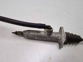 Audi 80 90 B2 Główny cylinder sprzęgła 893721401B