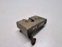 Audi 80 90 B2 Etuoven lukko 813837015B