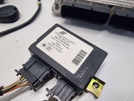 Volkswagen Sharan Kit centralina motore ECU e serratura 0281011822