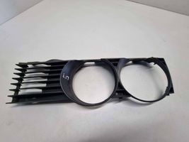 BMW 7 E32 Rivestimento sotto il faro/fanale 19384250