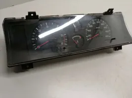 Nissan Terrano Compteur de vitesse tableau de bord 2481357G00