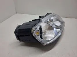 Volkswagen Touran I Lampa przednia 1T0941006D