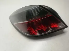 Opel Astra H Lampa tylna 24451832