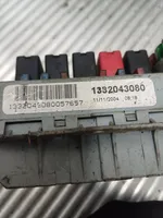 Citroen Jumper Fuse module 1332044080