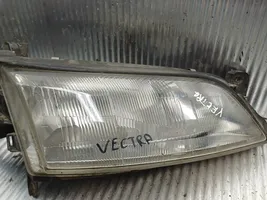 Opel Vectra B Lampa przednia 54532888