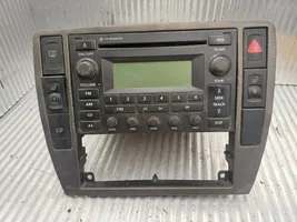 Volkswagen PASSAT B5.5 Radio/CD/DVD/GPS-pääyksikkö 12217519