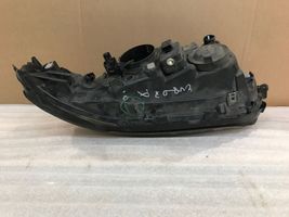 Volvo XC70 Lampa przednia 30698836