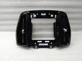 Volvo V40 Cross country Centrālais gaisa ventilācijas režģis 31417744