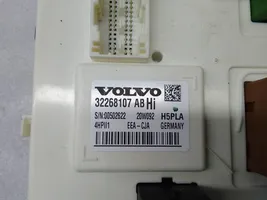 Volvo XC40 Sterownik / Moduł ECU 32268107