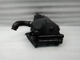 Volvo XC60 Supporto di montaggio del filtro dell’olio 30757730