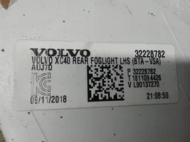 Volvo XC40 Éclairage de pare-chocs arrière 32228782