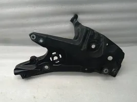 Volvo S90, V90 Supporto di montaggio del parafango 32288931