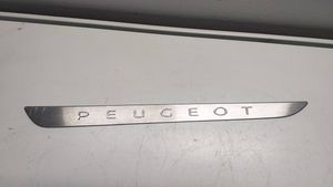 Peugeot 208 Schweller vorne (Karosserieteil) 9675541480