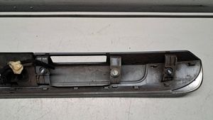 Citroen C3 Picasso Takaluukun rekisterikilven valon palkki 9684450277