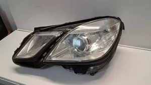 Mercedes-Benz E W212 Lampa przednia A2128208361