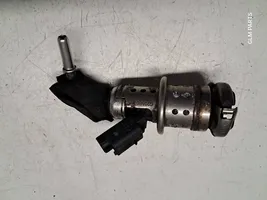 Citroen C4 Grand Picasso Injecteur de carburant 9802763880