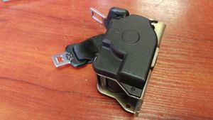 BMW 5 E39 Middle seatbelt (rear) 8198494