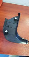 BMW 1 E82 E88 Rivestimento vano piedi laterale 7067077