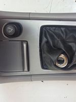 Nissan Primera Console centrale 96935-2F910