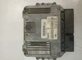 KIA Carens II Komputer / Sterownik ECU silnika 0281013072